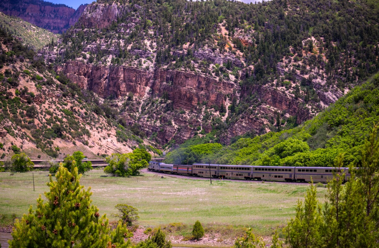 Junalla Yhdysvaltojen halki - junamatka takaa upeat maisemat