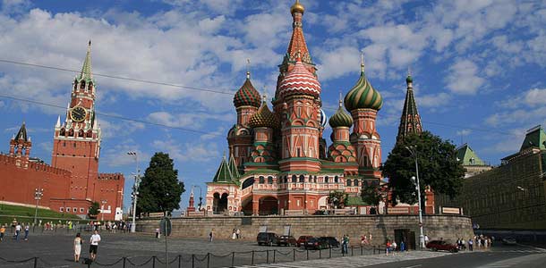 Kurkistus Moskovan Kremlin muurien sisään
