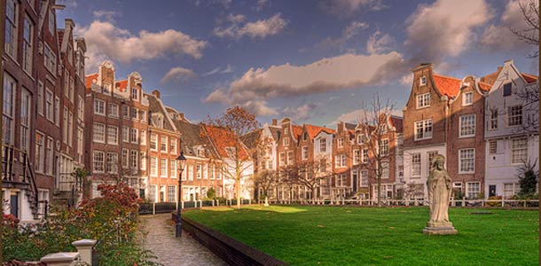 Alankomaiden pääkaupunki on Amsterdam