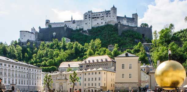 Salzburg tarkoittaa suolavuorta