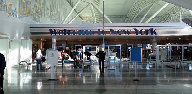 Lentokenttä New Yorkissa