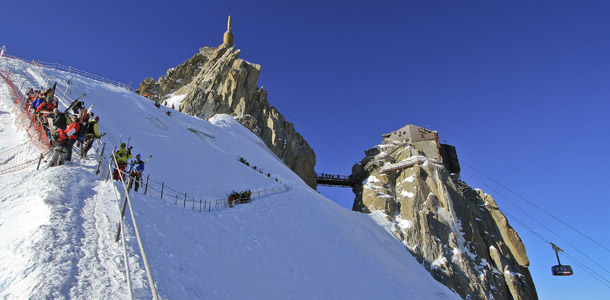 Step into the Void on huima nähtävyys Ranskan Alpeilla