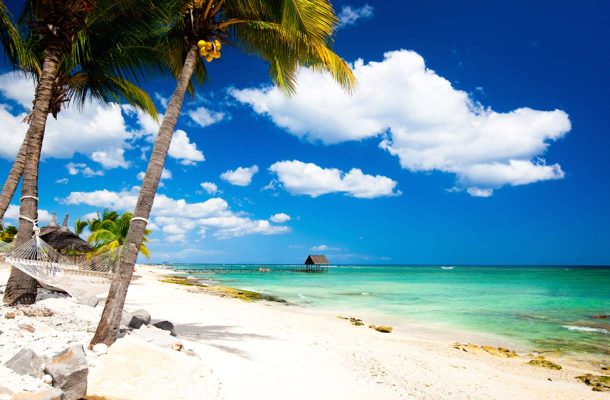 Mauritiuksella rannat houkuttelevat matkailijoita