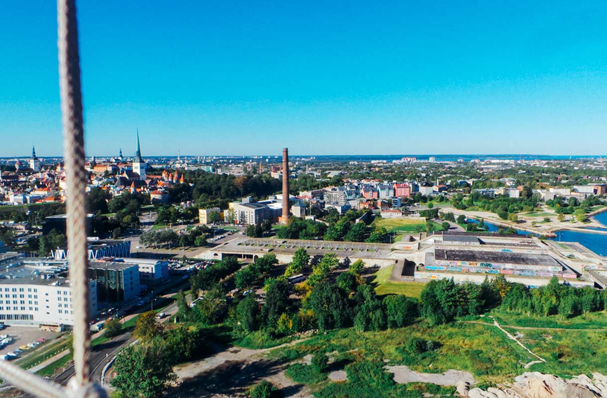 Balloon Tallinn on Tallinnan korkein näköalapaikka.