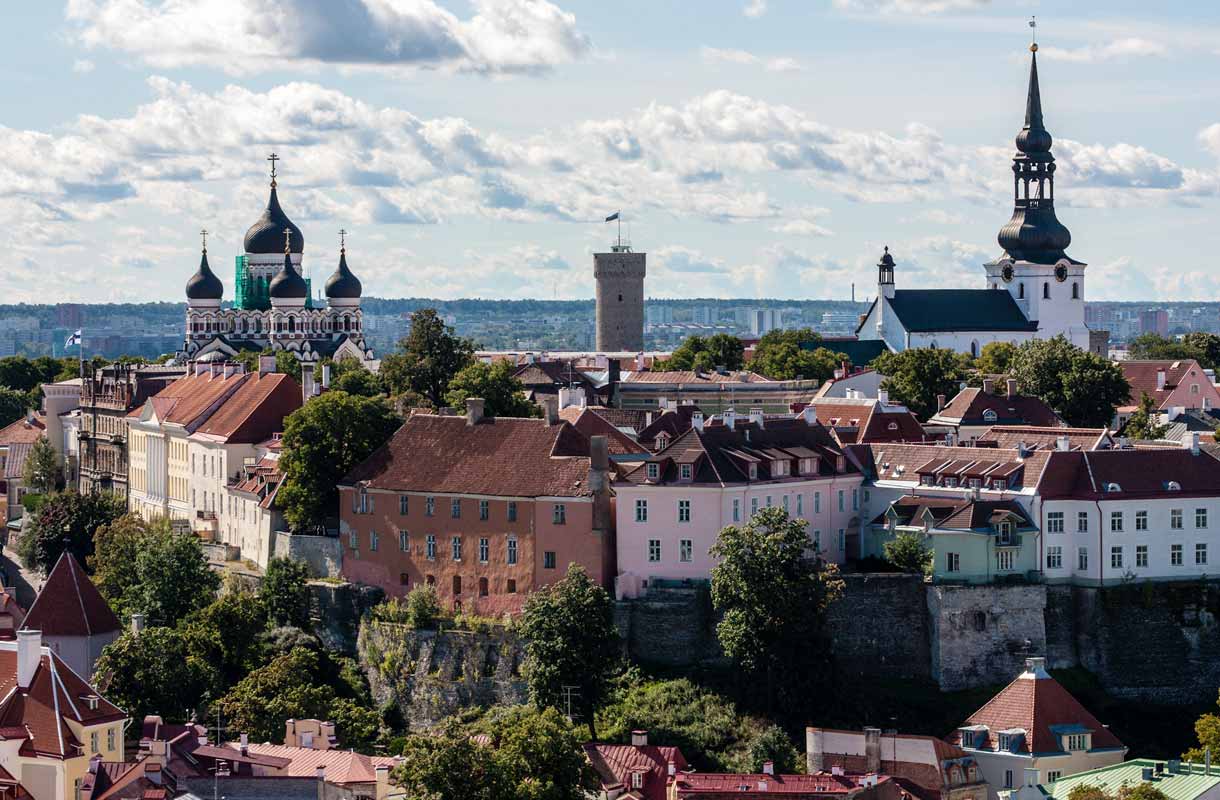 Säästöä tuova Tallinn Card helpottaa matkaa Tallinnaan