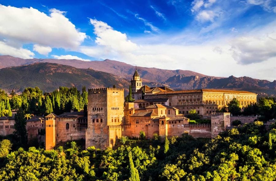 Alhambran palatsi Granadassa