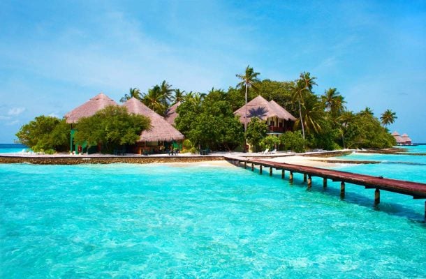 Haluatko nauttia lounasta veden alla? Malediiveilla se on mahdollista