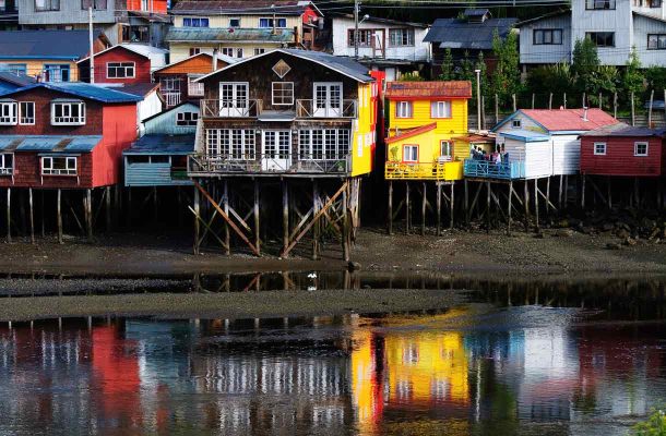 Taloja Chiloén saarella