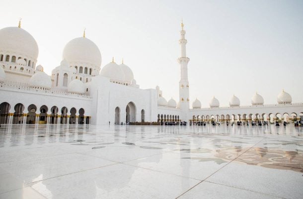 Abu Dhabi, Arabiemiraatit