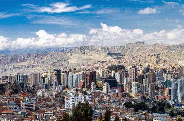 Maisema La Pazin kaupunkiin