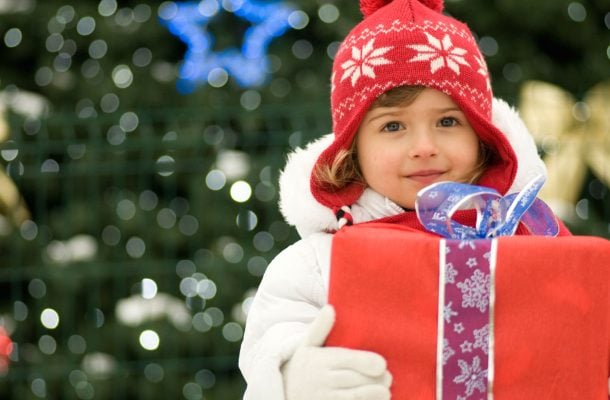Mitä lahjaksi matkailevalle lapselle? Tässä joulun parhaat lahjavinkit