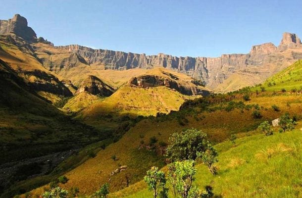 Drakensbergin vuoristo Etelä-Afrikassa