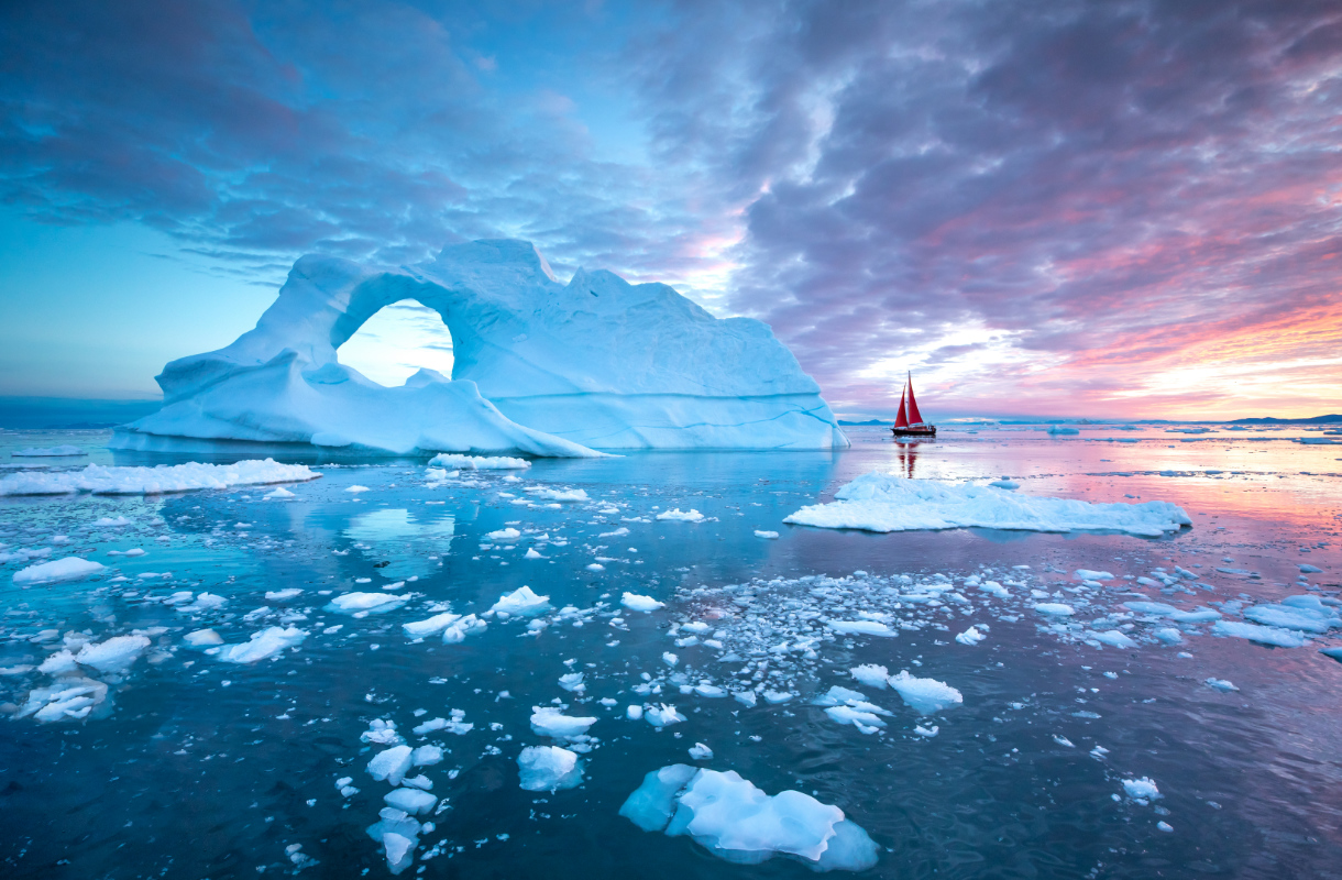 Tunnistatko Grönlannin kuuluisimman vierailukohteen? Upea jäävuono mykistää
