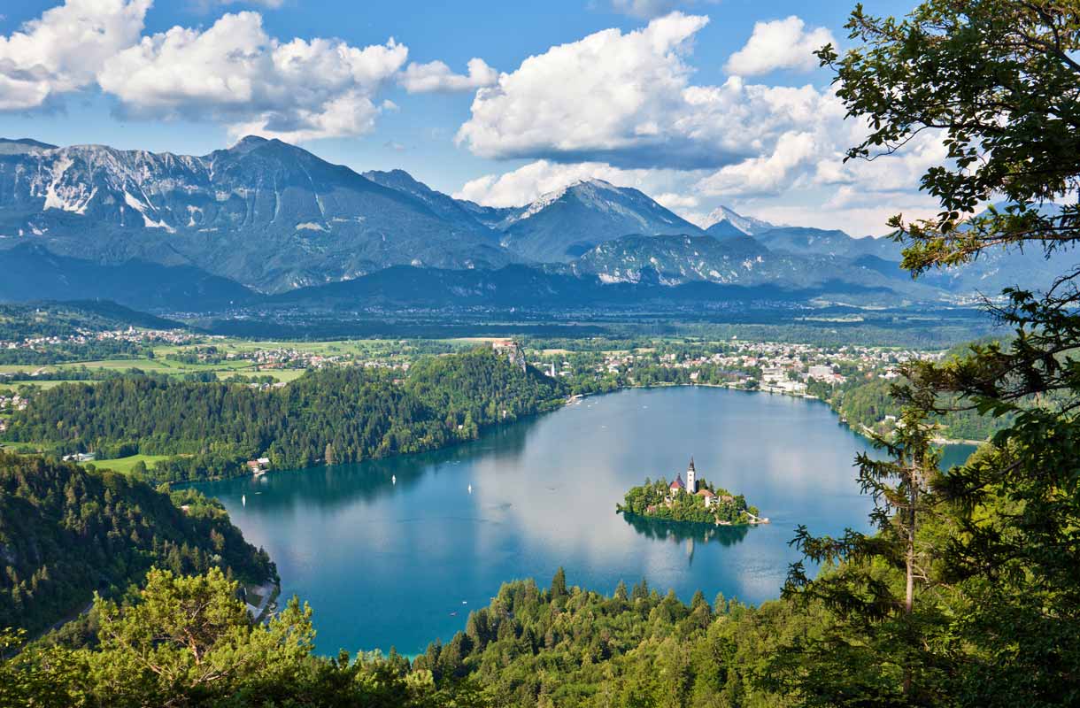 Bled-järven luonto on harvinaislaatuista.