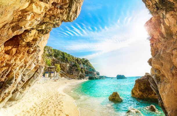 Nämä ovat Kreikan kauneimmat rannat – löydä suosikkisi ja ota kaikki irti lomasta!
