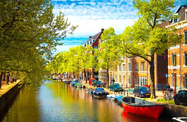 Alankomaiden Amsterdam on juhlijoiden suosiossa
