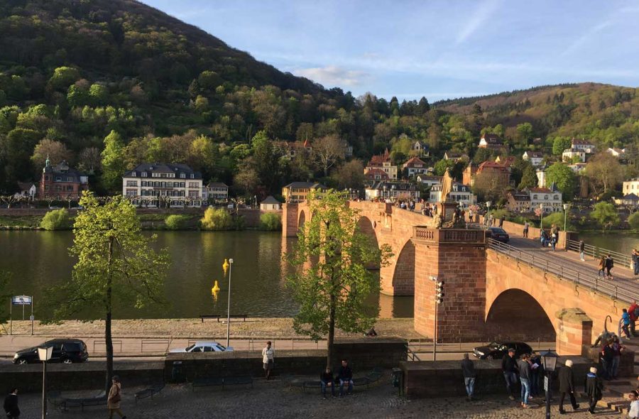Heidelberg, Neckar-joen silta