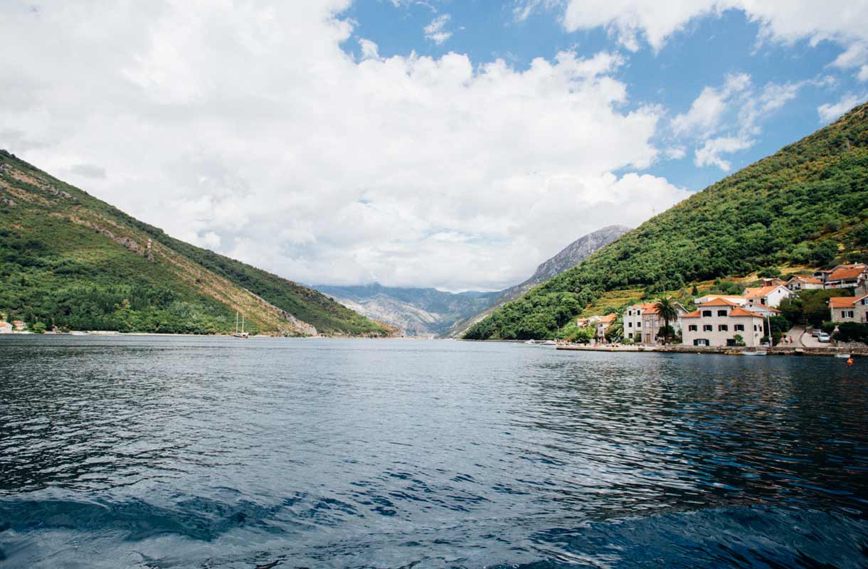 Autolomailijan Montenegro - lue vinkit onnistuneelle matkalle