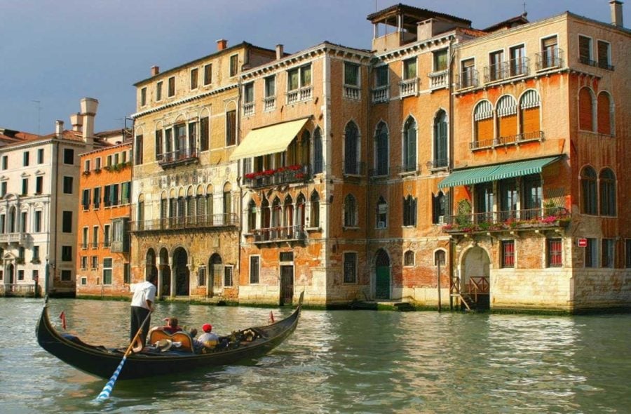 Venetsian törkeä ravintolahuijaus: näin turisteja vedätetään