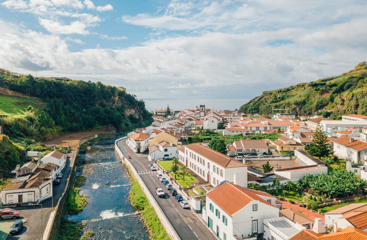 Azorit, Portugali