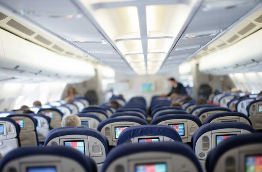 Rikkinäinen istuin lennolla voi vaihtua business-luokkaan