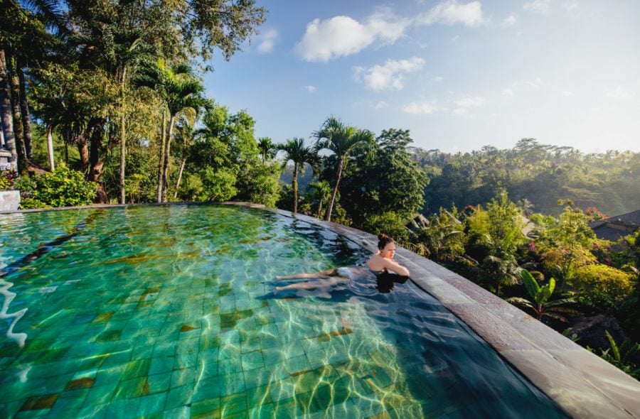 Balin hotellien uima-altaat