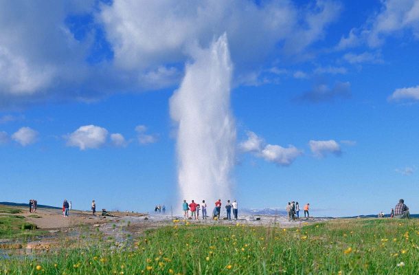Onnistunut perheloma Islannissa – näin matka onnistuu lasten kanssa