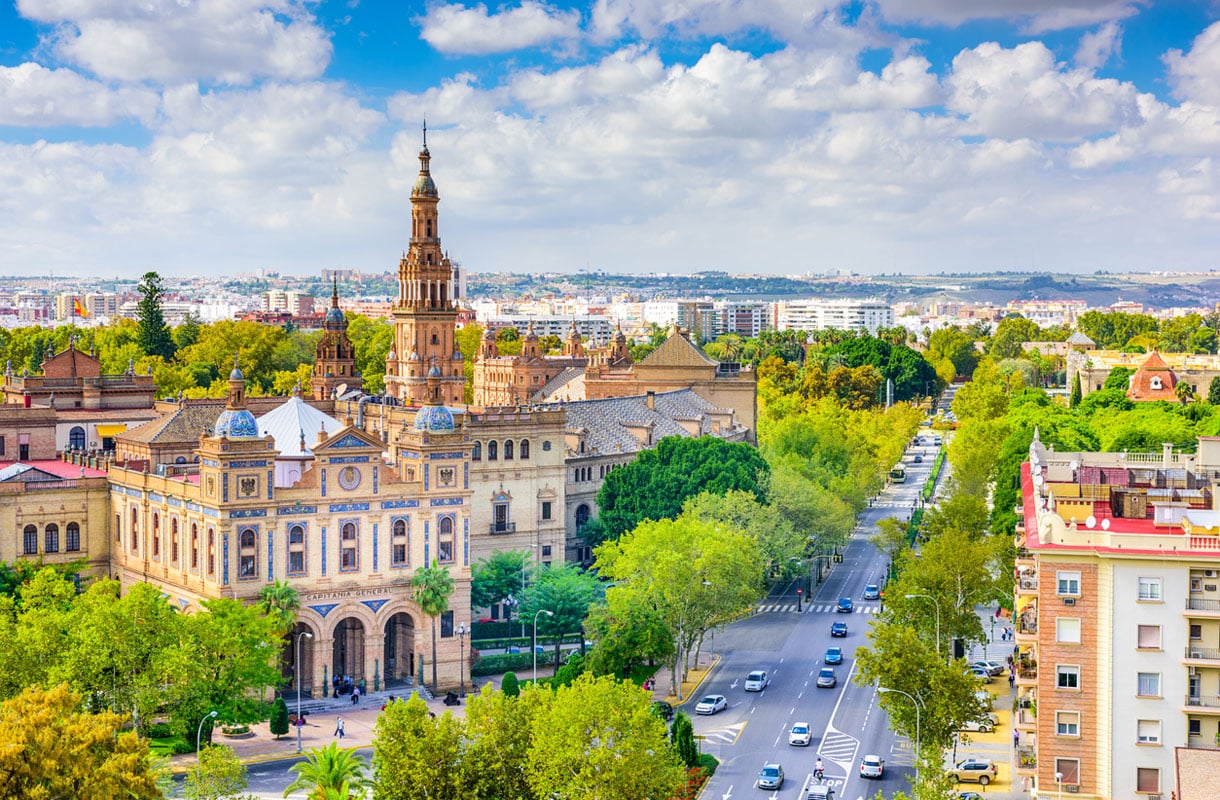 Mikä Espanjan kaupunki sopii sinulle? Valitse suosikkisi ja vietä onnistunut kaupunkiloma