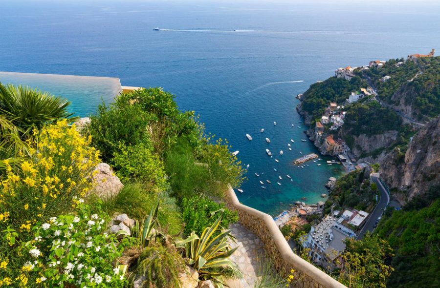 Amalfin rannikon kaunein uima-allas