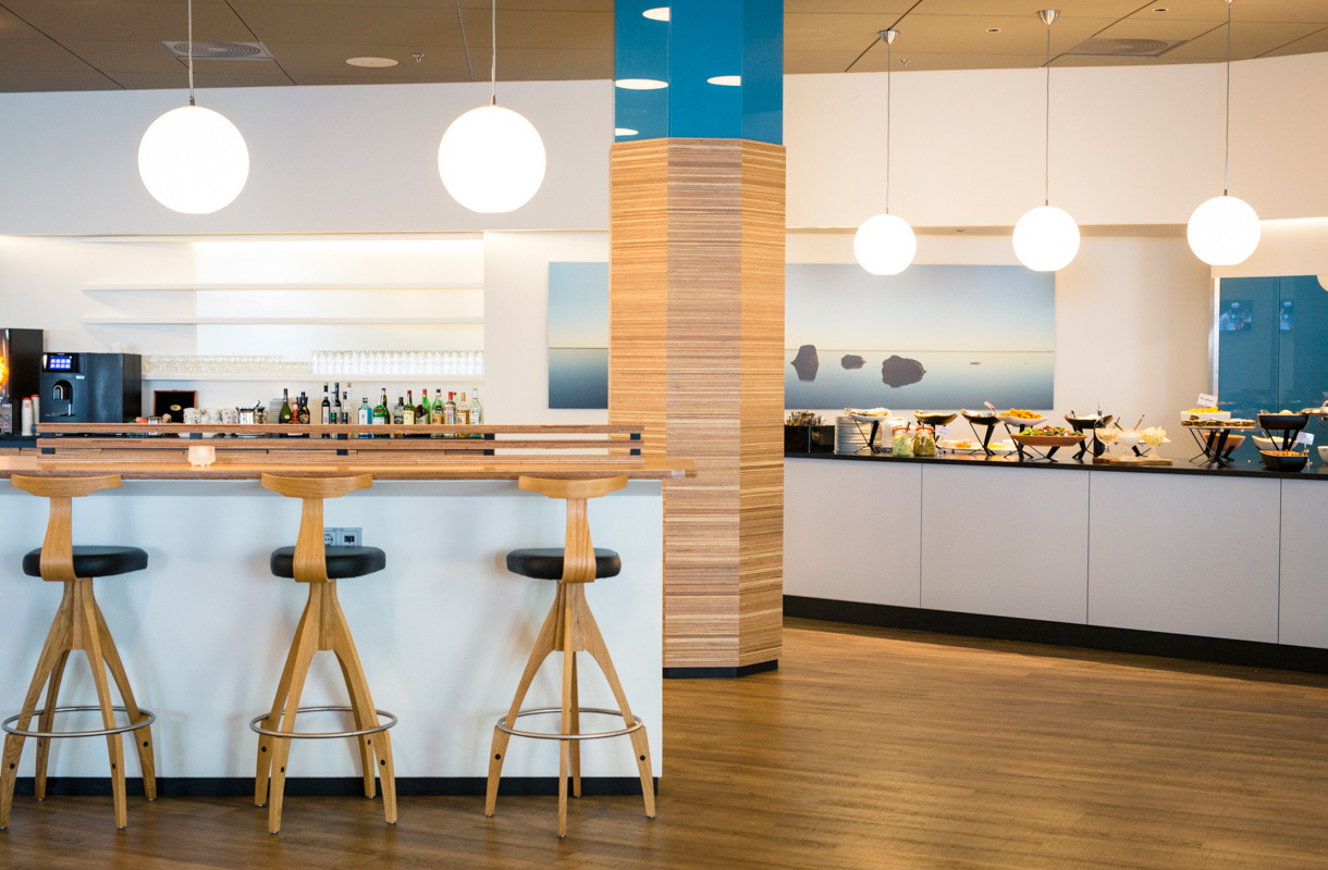 Icelandairin lounge