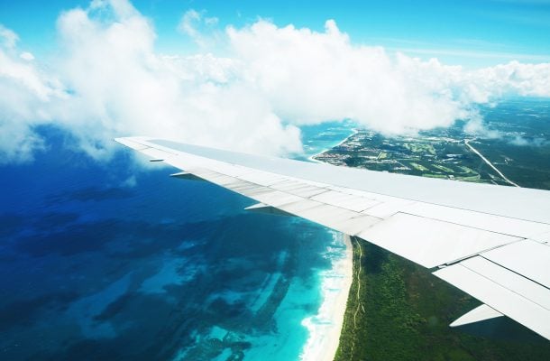 Matkailun ympäristövaikutukset pakottavat muutokseen – asiantuntijan ohjeistus: “Lentomatkustusta on pakko vähentää”