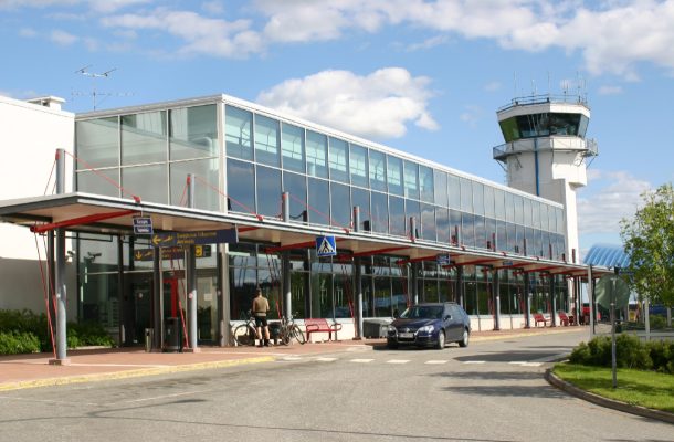 Tällainen on Kuopion lentokenttä – katso kaikki reittilennot ja palvelut