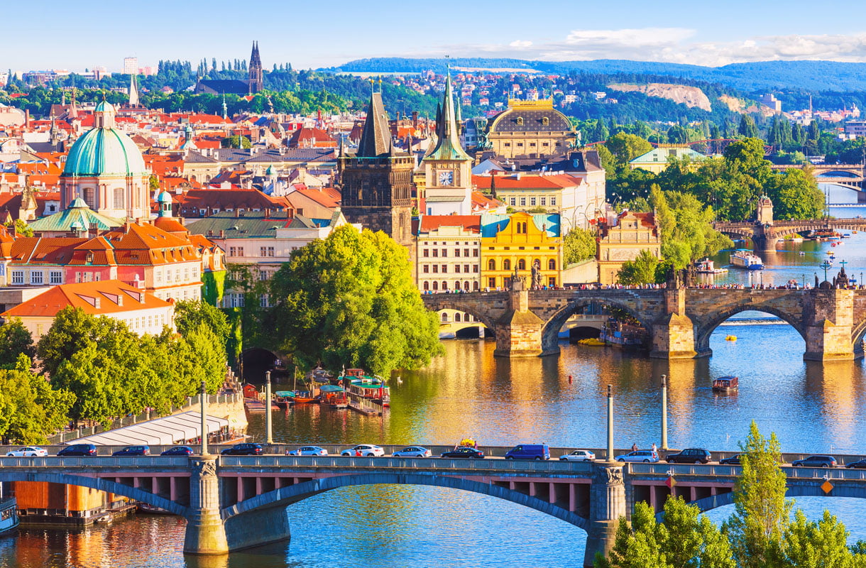 Praha: Lennot, hotellit, äkkilähdöt – Rantapallon matkaopas