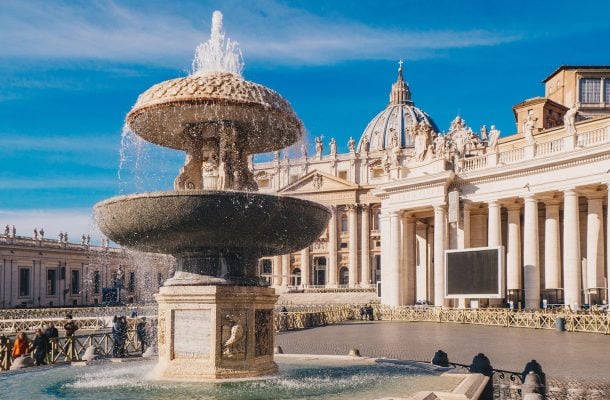 Vatikaanissa ei ole hotelleja