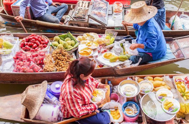 Kelluvat markkinat Thaimaassa