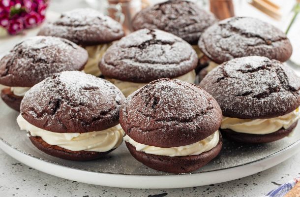Amerikkalaiset jälkiruoat, whoopie pie